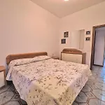 Casa Camillo Piana Ovest * Lerici