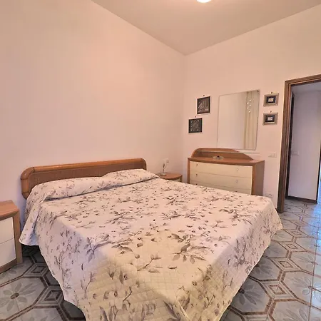 Casa Camillo Piana Ovest * Lerici