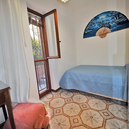 Casa Camillo Piana Ovest * Lerici