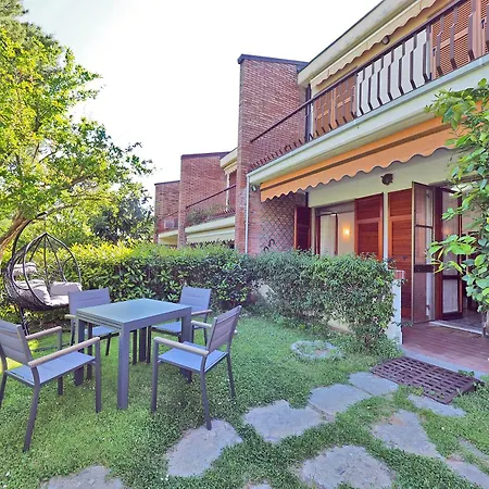 Casa Camillo Piana Ovest بيت للعطل ليريسي