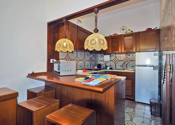 Casa Camillo Piana Ovest بيت للعطل ليريسي